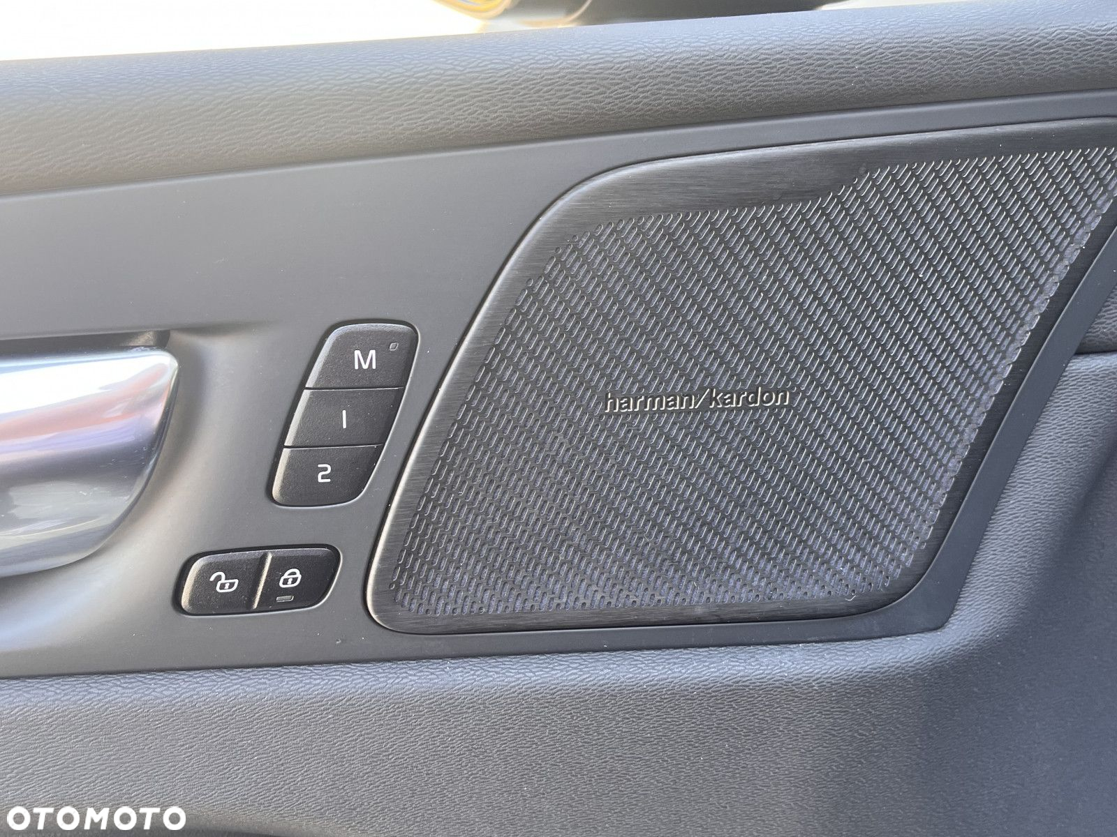 Volvo XC 60 - 12