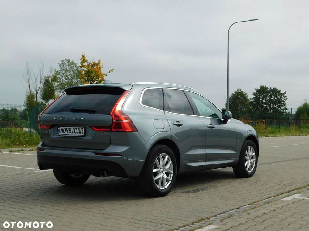 Volvo XC 60 D3 Momentum Pro - 5