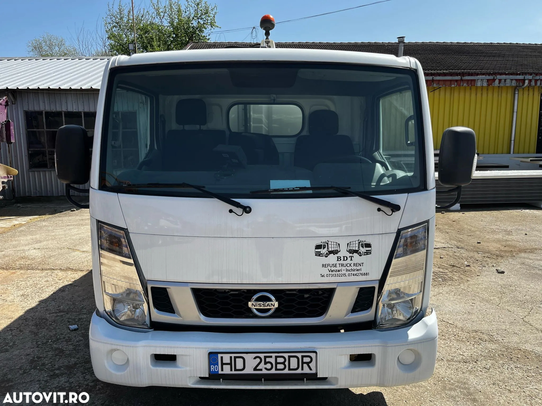 Nissan NT 400 Cabstar - 6