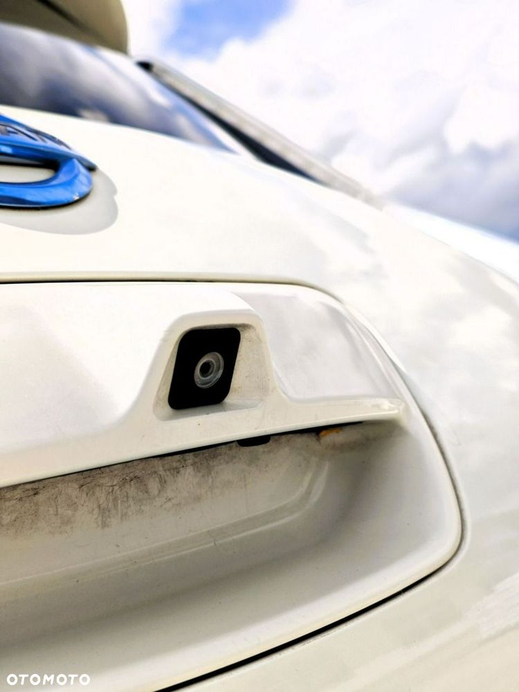 Nissan Leaf - 27