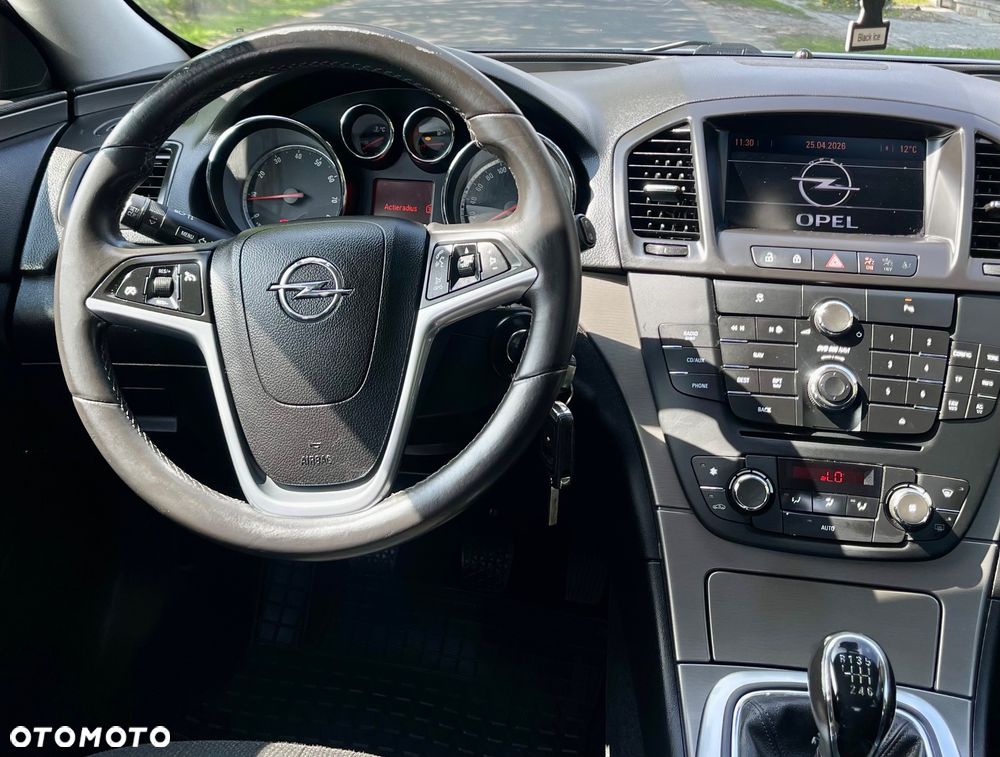 Opel Insignia 1.8 Design Edition - 19