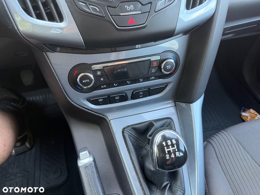 Ford Focus - 13