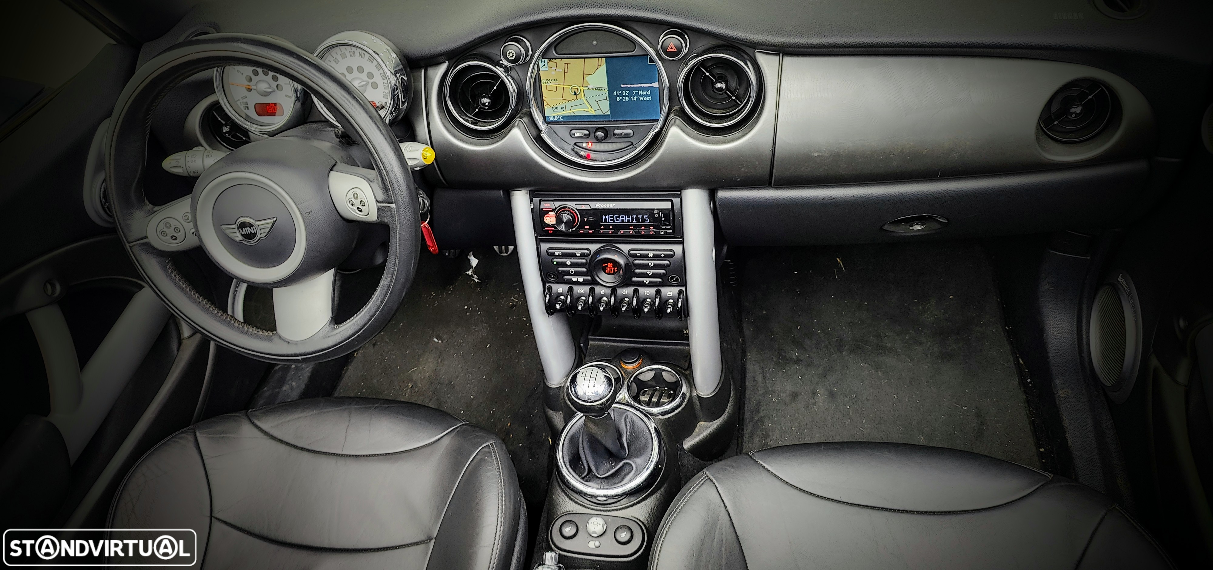 MINI Cabrio Cooper S - 14