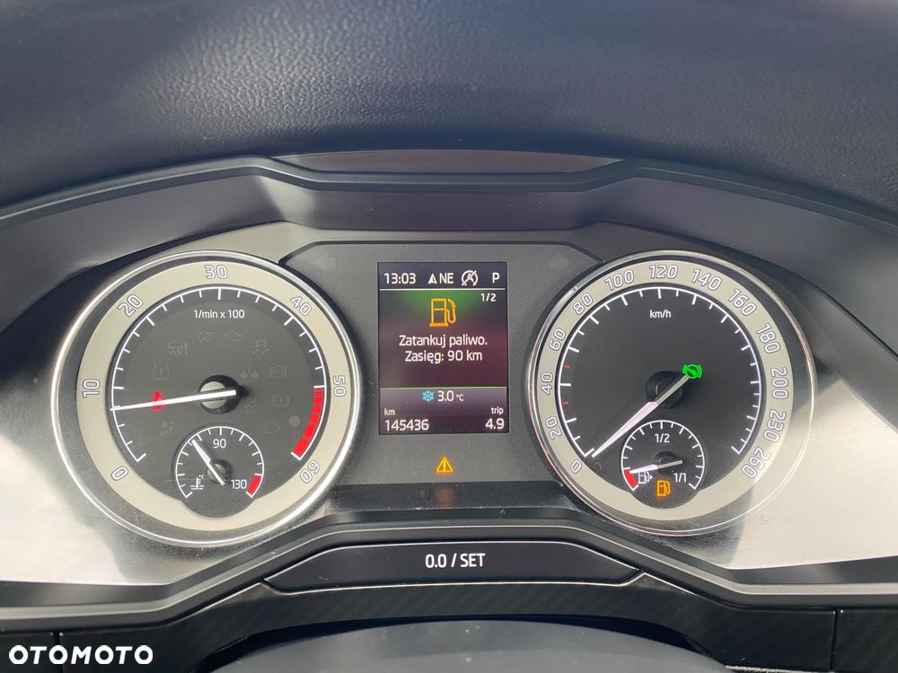 Skoda Superb 2.0 TDI 4x4 Sportline DSG - 33