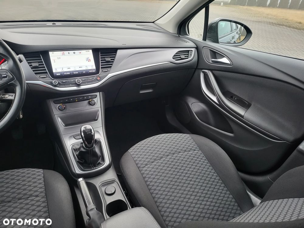 Opel Astra - 29