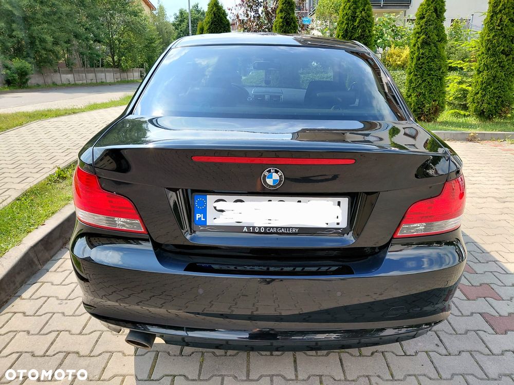 BMW Seria 1 120d Edition Exclusive - 11