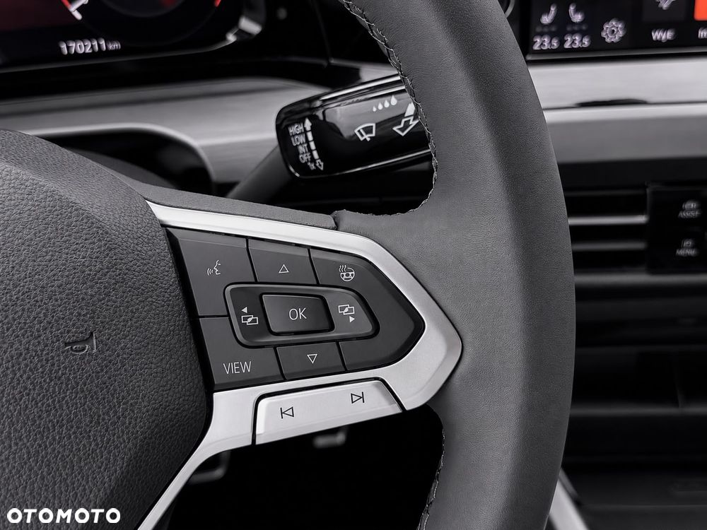 Volkswagen Golf 1.5 TSI EVO Style - 33