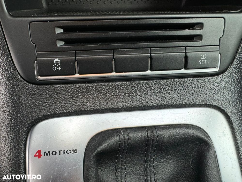 Volkswagen Tiguan 2.0 TDI DPF 4Motion DSG Sport & Style - 36