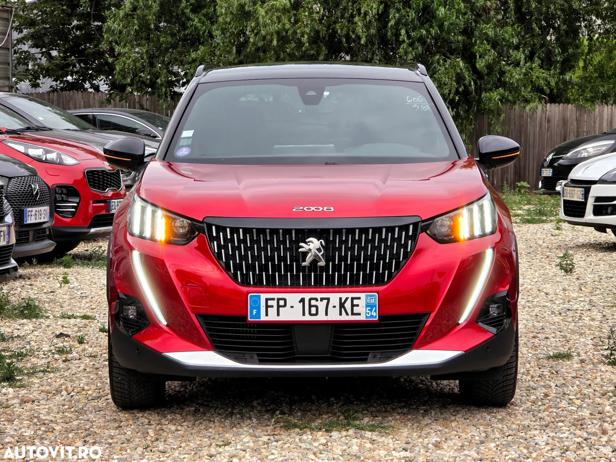 Peugeot 2008 1.2 L PureTech STT EAT8 GT Line - 2