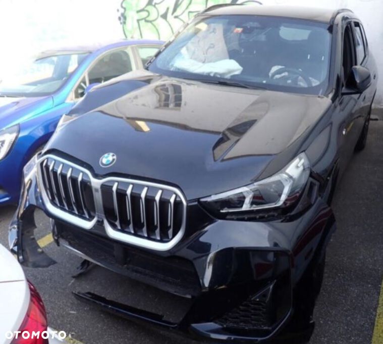 BMW X1 xDrive23i M Sportpaket - 1