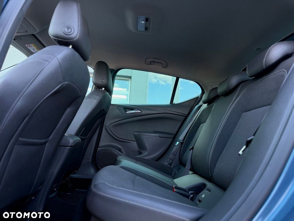 Opel Astra 1.4 T Elite S&S - 10