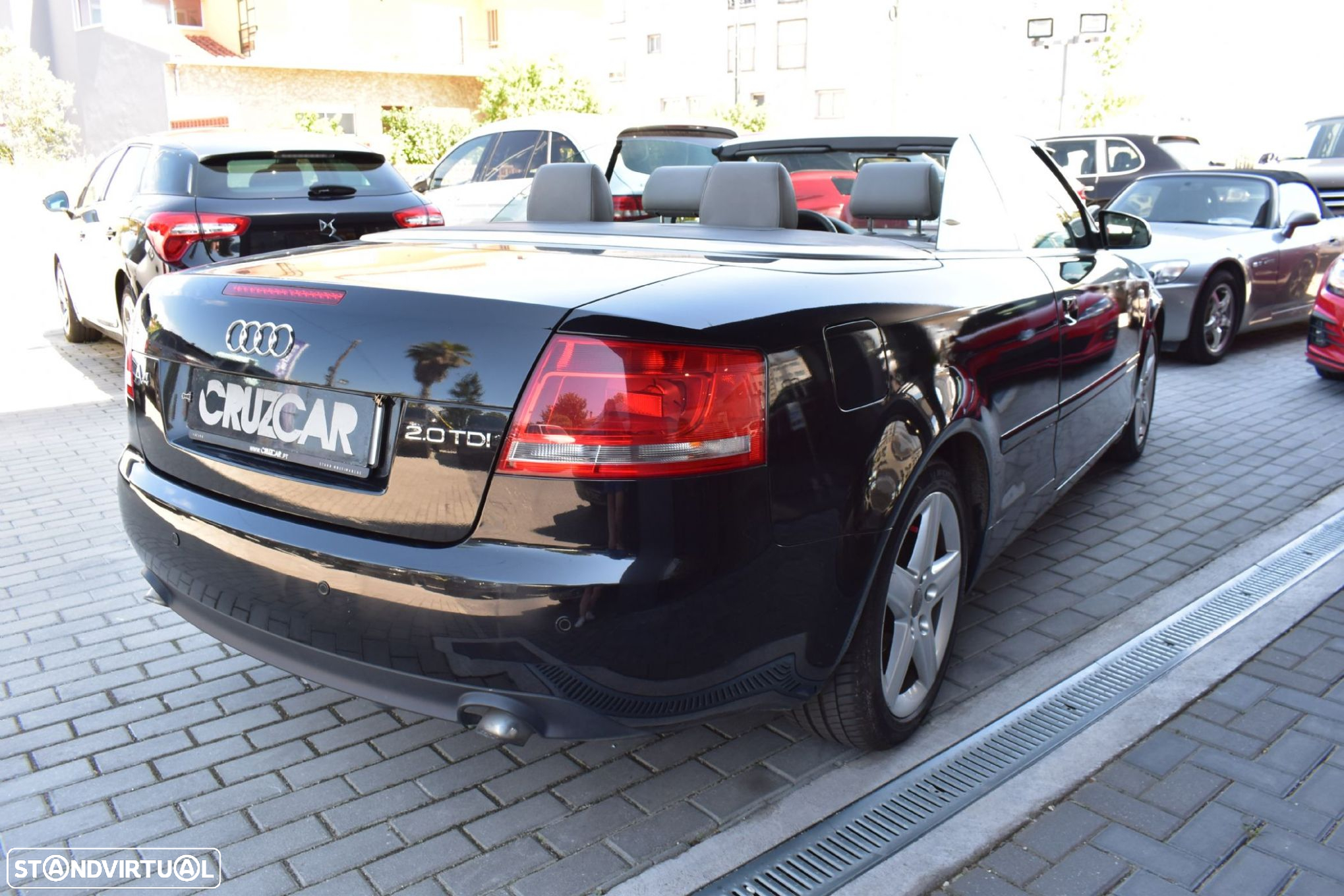 Audi A4 Cabrio 2.0 TDi Sport - 12