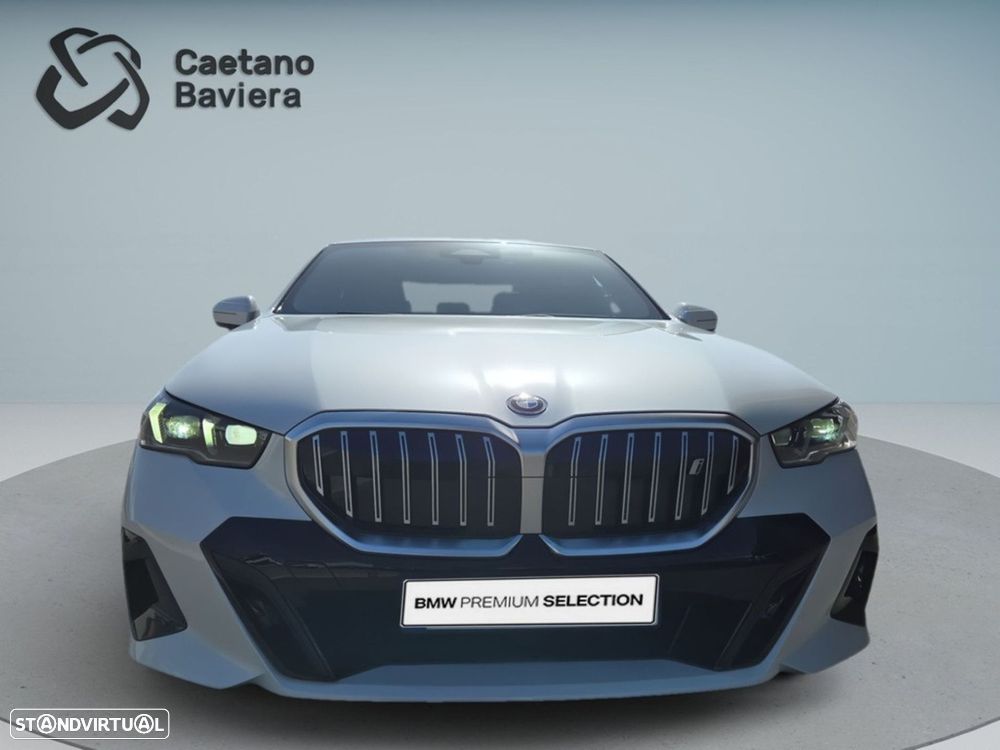 BMW i5 eDrive40 Pack Desportivo M - 2