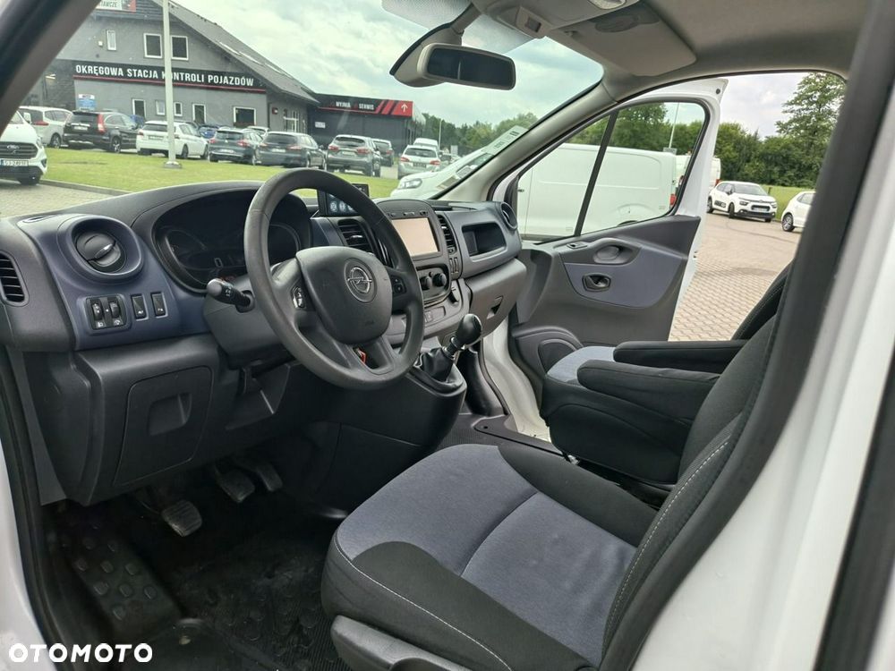 Opel Vivaro - 7