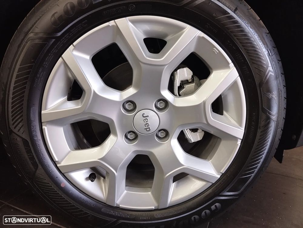 Jeep Avenger 1.2 GSE T3 Altitude - 9