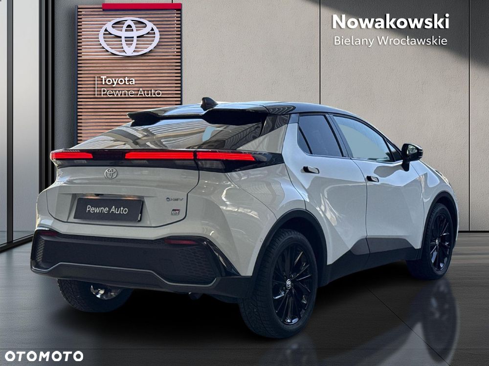 Toyota C-HR - 5
