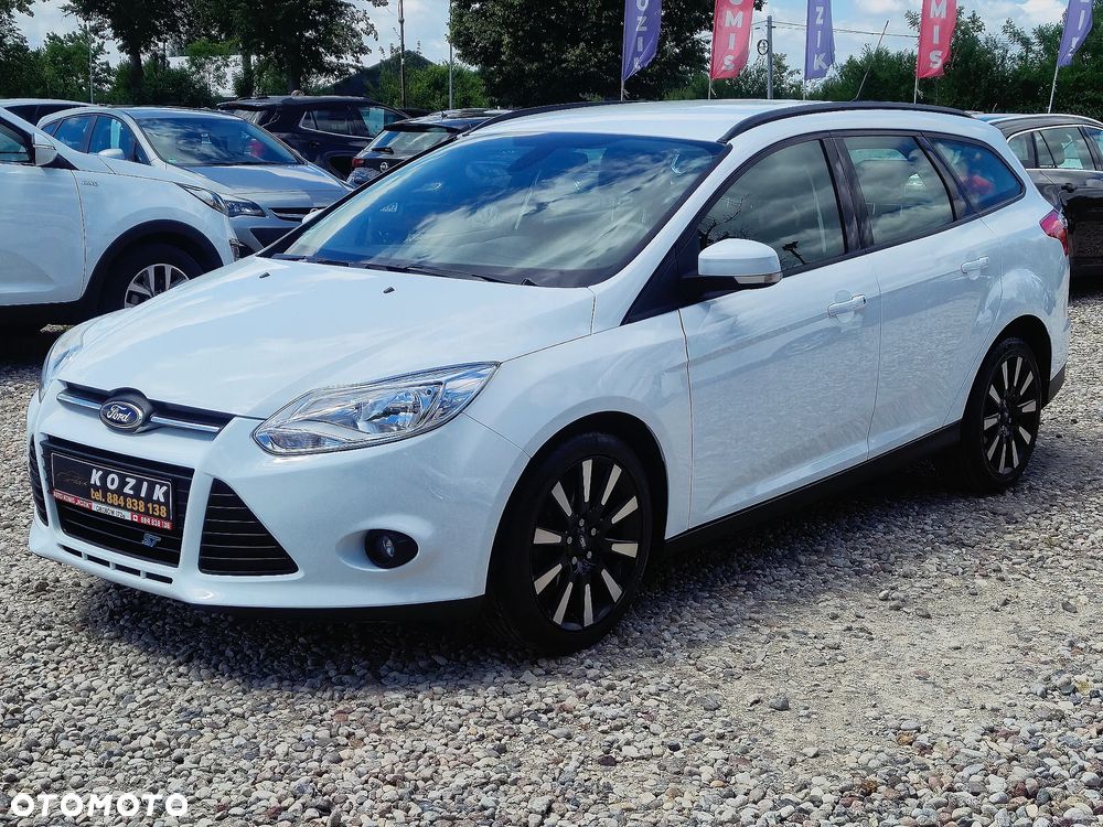 Ford Focus 1.6 TDCi DPF SYNC Edition - 1