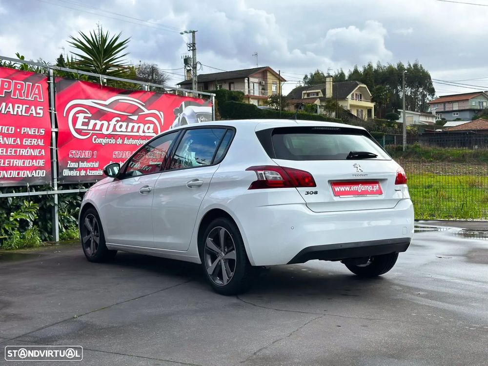 Peugeot 308 - 6