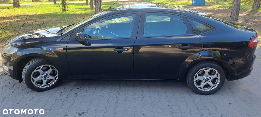 Ford Mondeo 1.8 TDCi Trend - 8