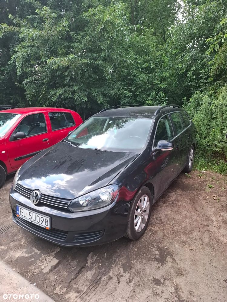 Volkswagen Golf 1.6 TDI Comfortline DSG - 11
