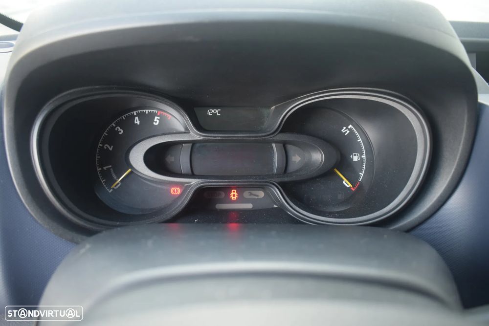 Opel VIVARO L1H1 - 22