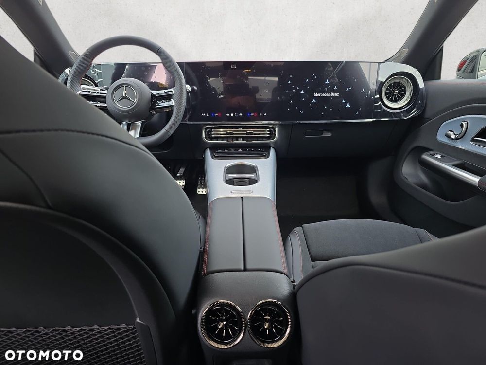 Mercedes-Benz CLA - 14