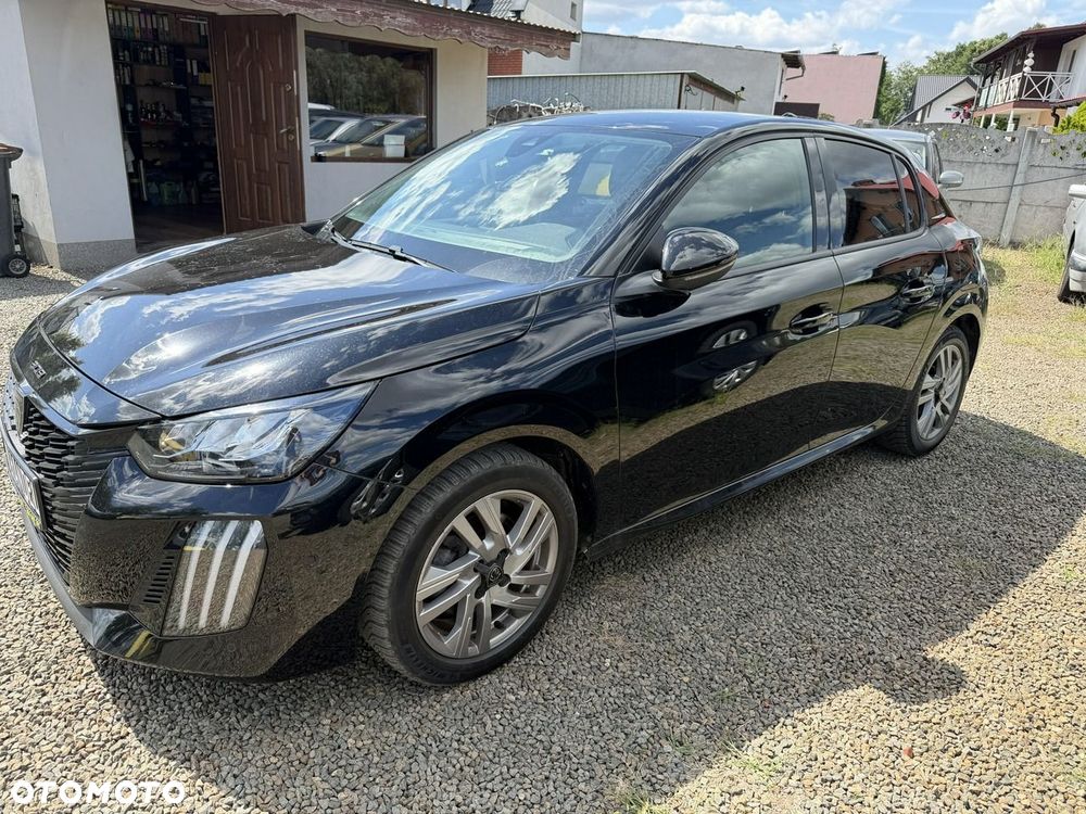 Peugeot 208 - 5