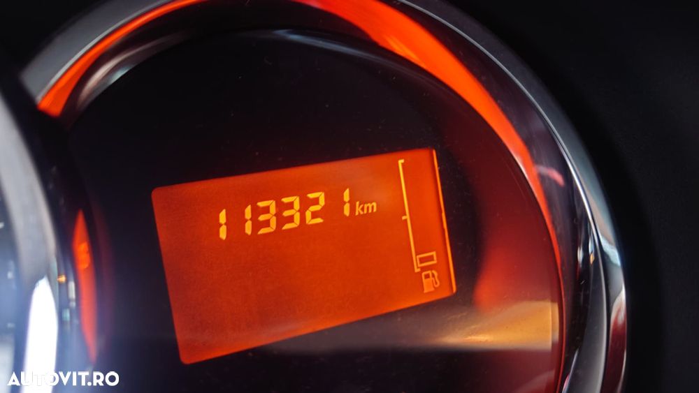 Dacia Sandero 0.9 Laureate - 11