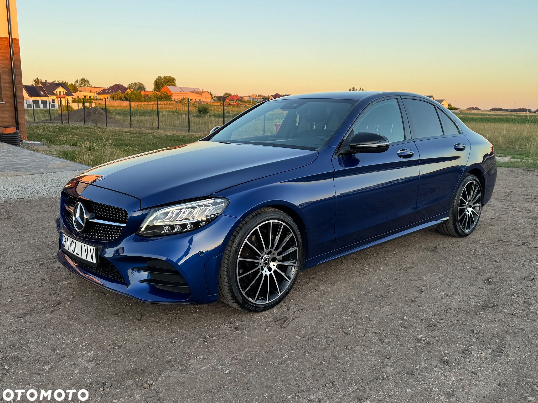 Mercedes-Benz Klasa C 200 T 9G-TRONIC AMG Line - 10