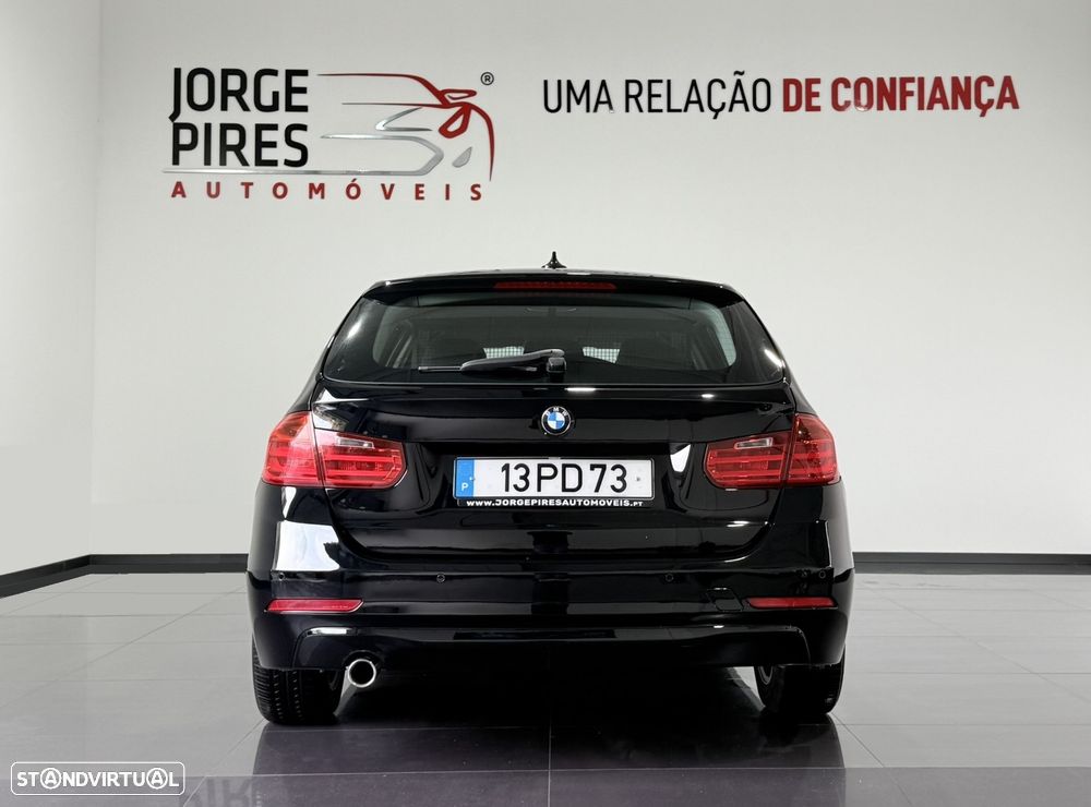 BMW 318 d Line Luxury - 13