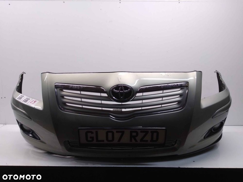 } ZDERZAK PRZÓD PRZEDNI TOYOTA AVENSIS T25 LIFT FL 6T1 SZAMPAŃSKI HALOGENY - 1