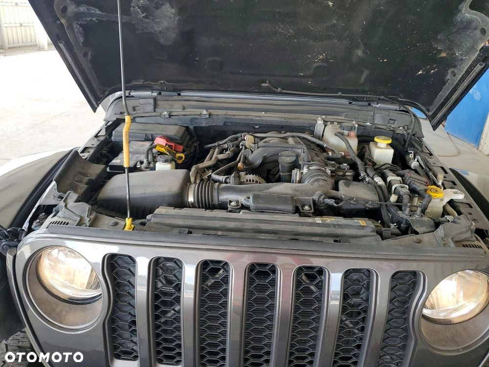 Jeep Gladiator - 12