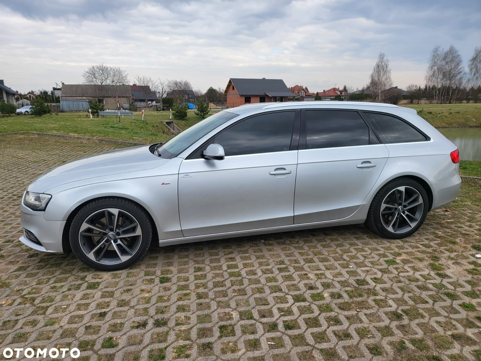 Audi A4 Avant 2.0 TDI DPF S line Sportpaket - 5
