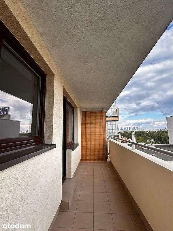 3 pok,kuchnia,63m2, garaż.Przy samym metrze Bemowo