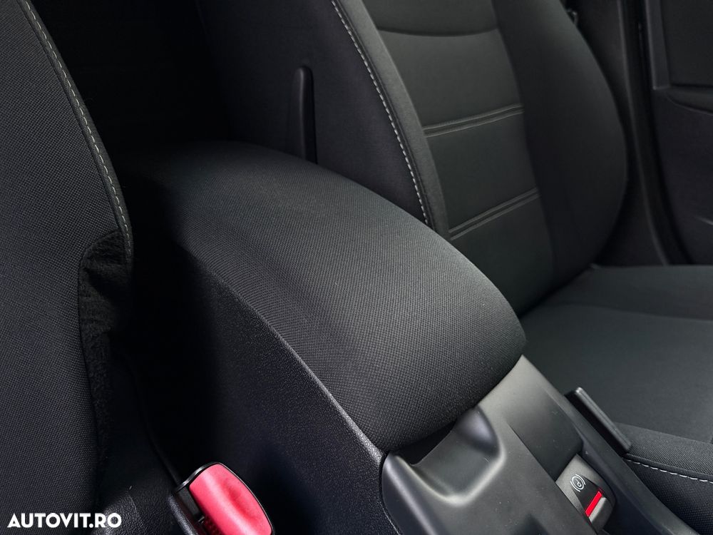 Renault Megane dCi 110 FAP LIMITED - 22