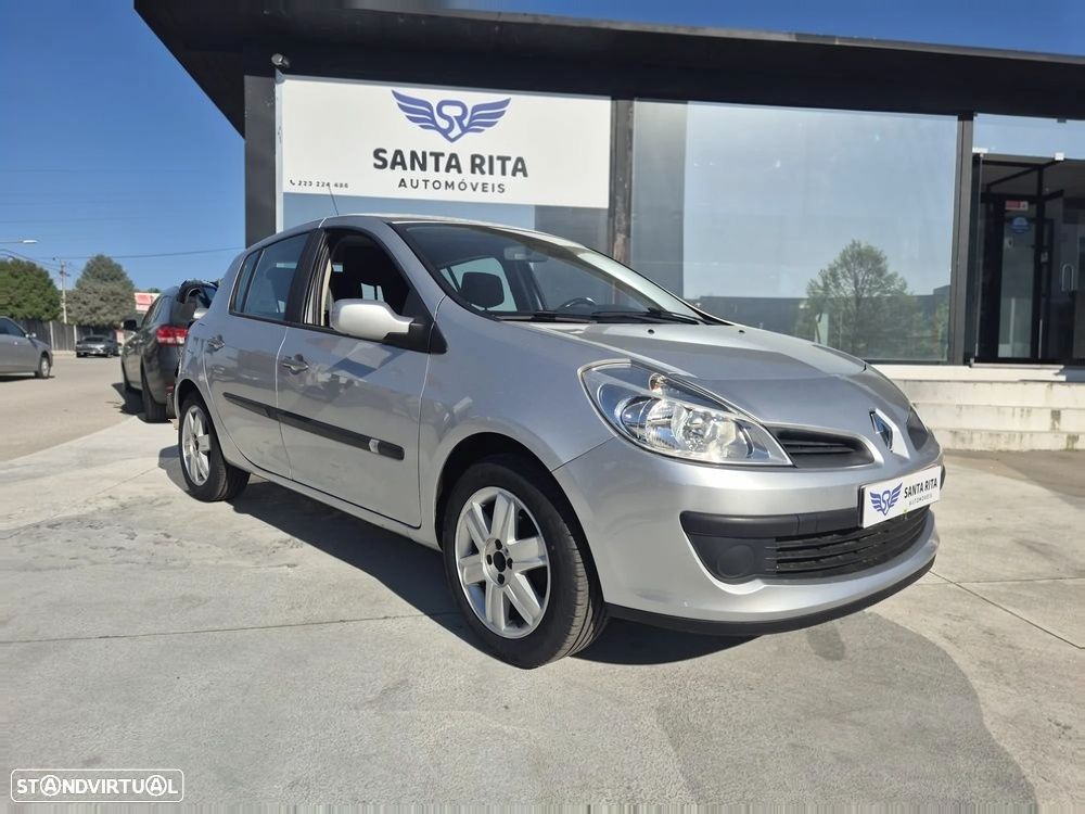 Renault Clio 1.2 16V Dynamique Luxe QS - 2