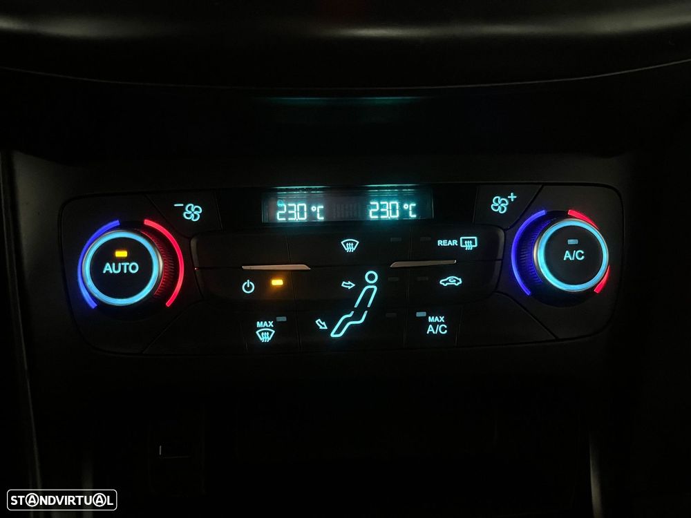 Ford Focus 1.5 TDCi ST-Line DPS - 15