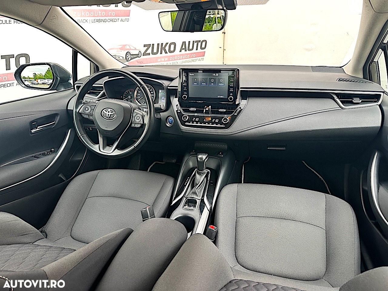 Toyota Corolla 1.8 HSD Business - 8