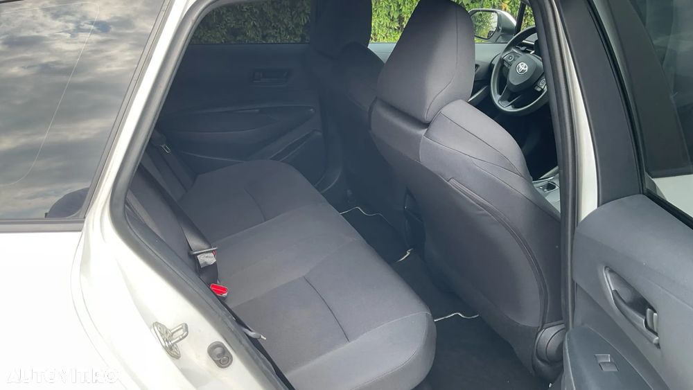 Toyota Corolla 1.8 HSD Eco - 15