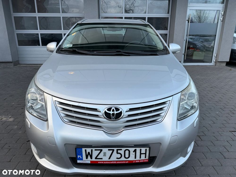 Toyota Avensis 1.8 Sol - 2