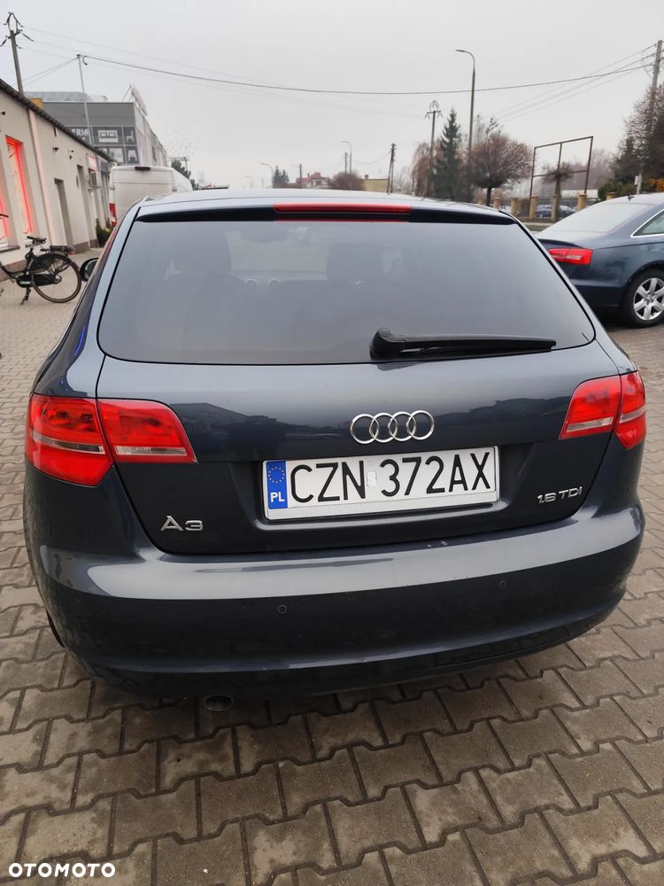 Audi A3 Sportback - 4