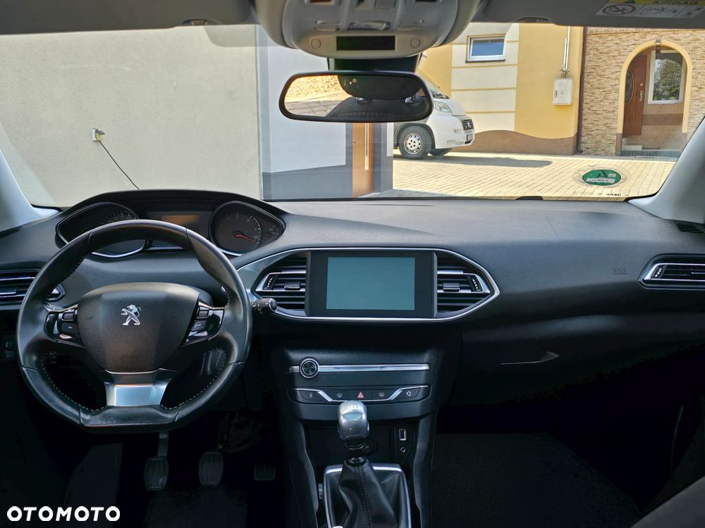 Peugeot 308 1.6 BlueHDi Business Line S&S - 19