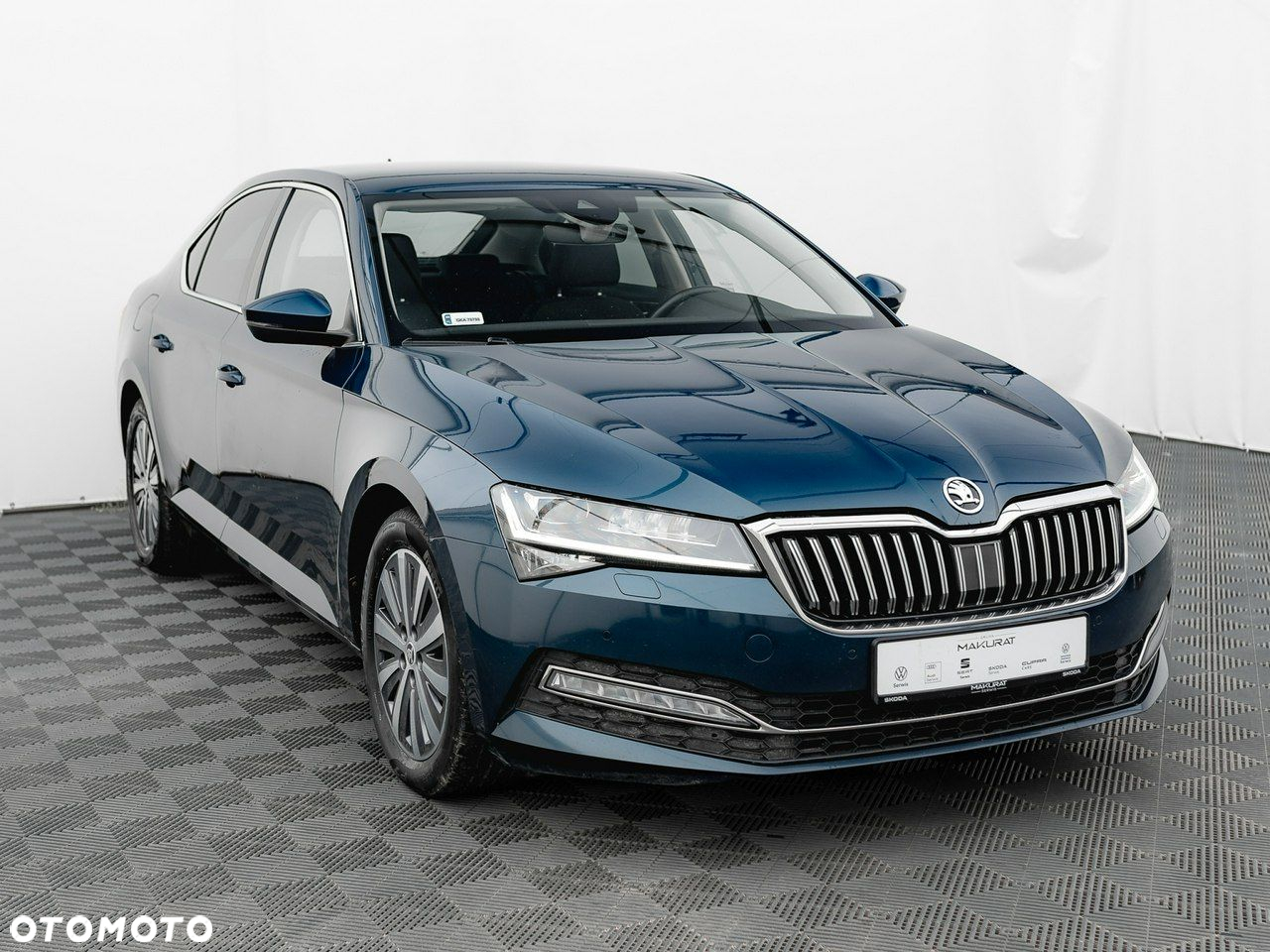 Skoda Superb 2.0 TDI SCR Style DSG - 4