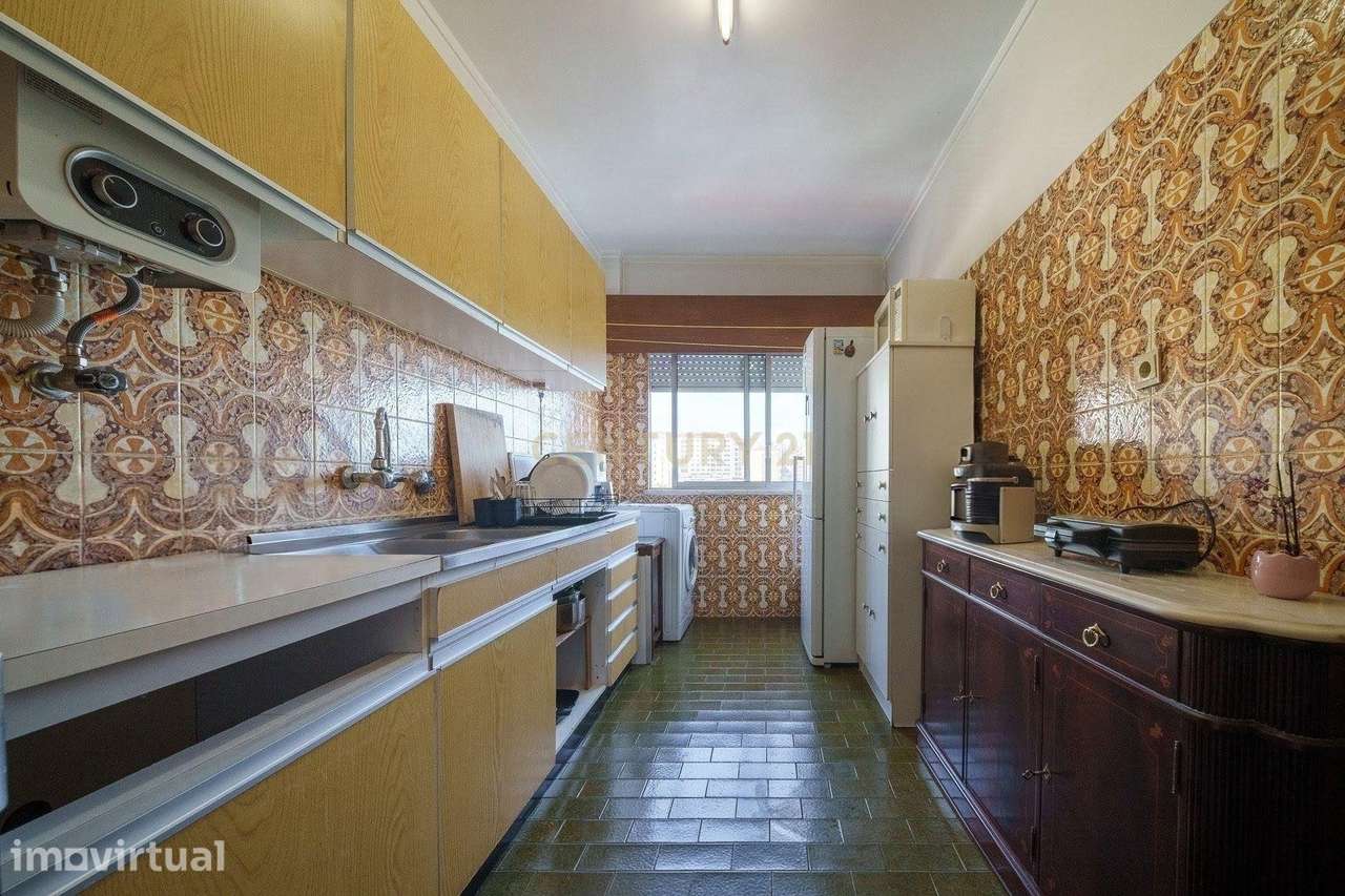 Apartamento T2 no centro de Odivelas a cerca de 10 minutos a pé do Met - Grande imagem: 4/19