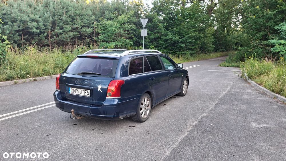 Toyota Avensis 1.8 VVT-i Sol - 3