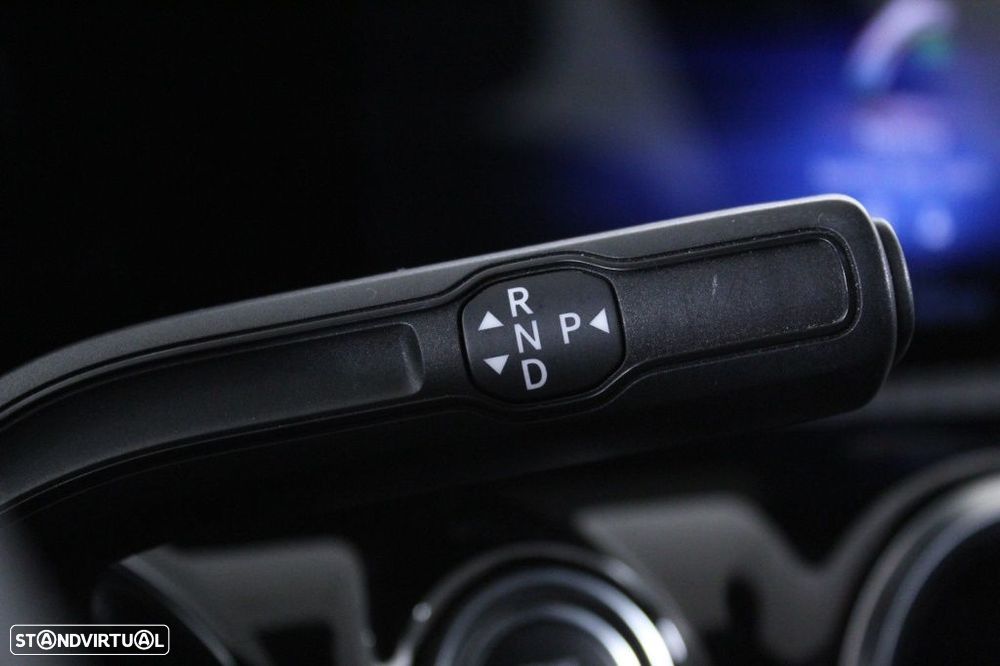 Mercedes-Benz A 250 e Style Plus - 26