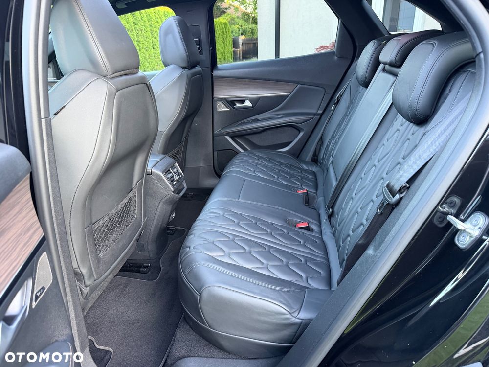 Peugeot 3008 1.6 PureTech Hybrid4 PHEV GT Pack S&S EAT8 - 35