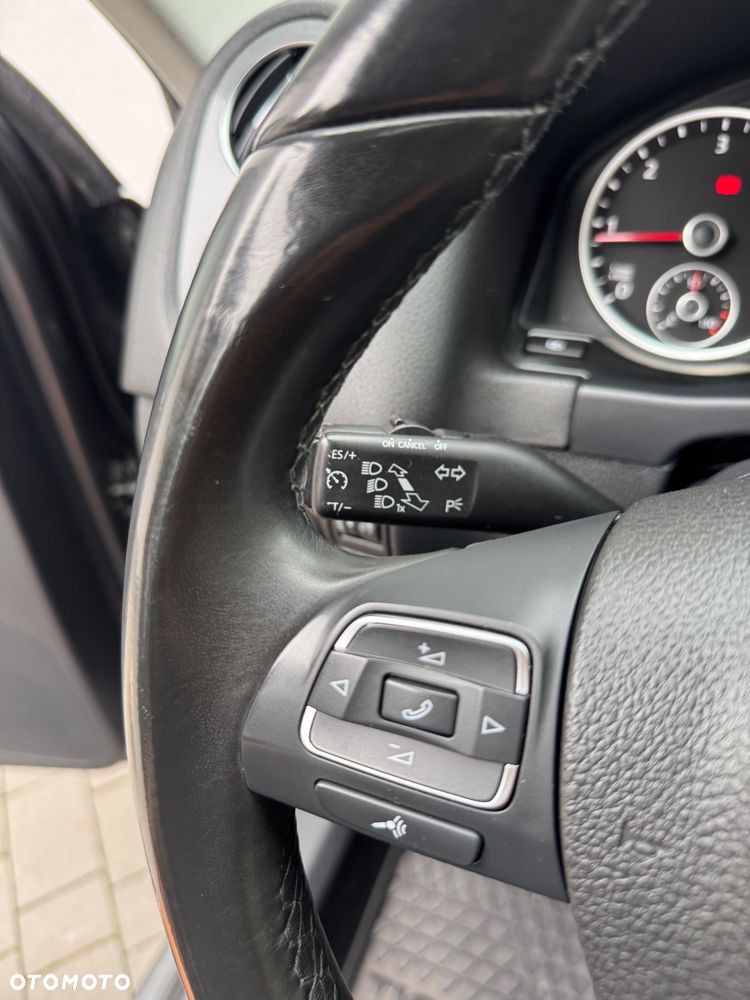 Volkswagen Tiguan 2.0 TDI DPF 4Motion BlueMotion Technology Lounge Sport & Style - 23