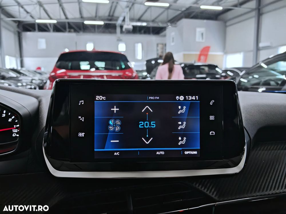 Peugeot 2008 PureTech 100 Allure - 15