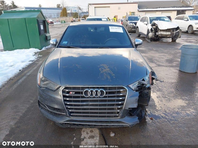 Audi S3 Limousine S tronic - 11